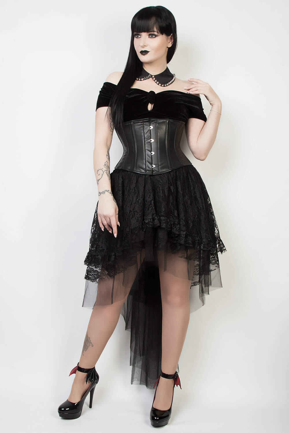 GX-339 - Black Lace Gothic Skirt
